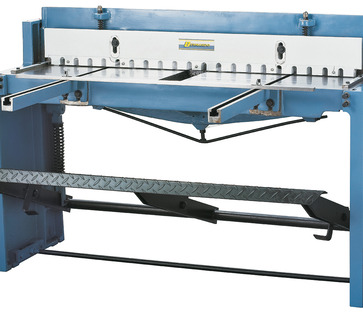 Nożyce gilotynowe nożne do blachy FBS 1320 BERNARDO
