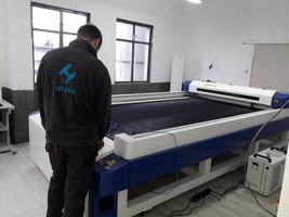 Instalacja plotera laserowego CO2 Bernardo LC1530D